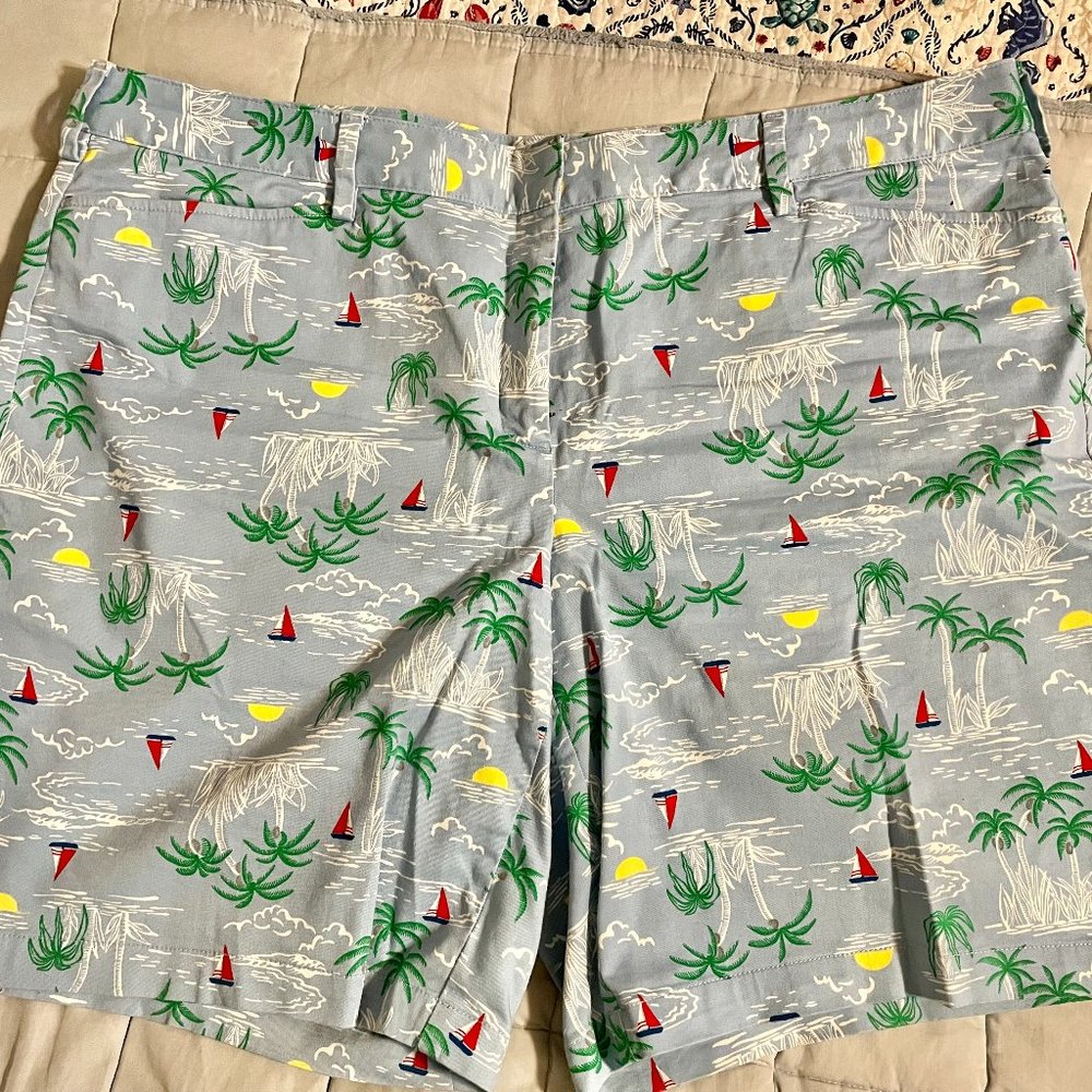 Beachy Bermuda Shorts!